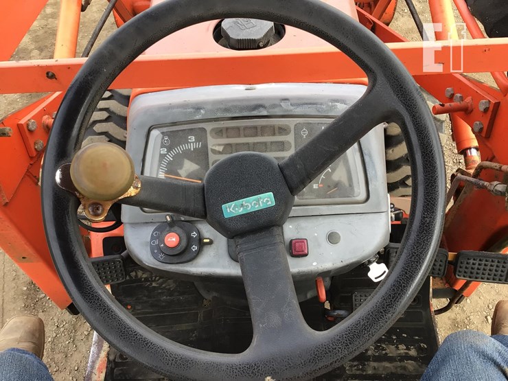 2008-kubota-b21-image-18