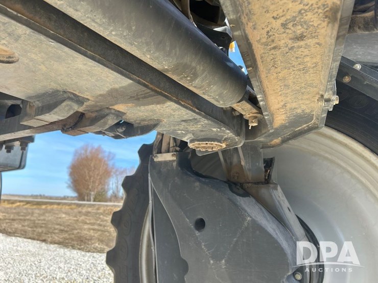 2016-ag-chem-rg1100b-image-60