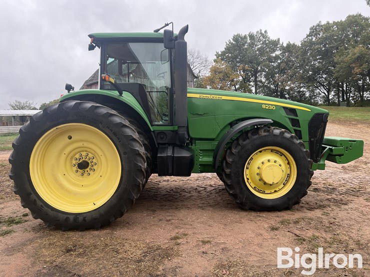 2008-john-deere-8230-image-4