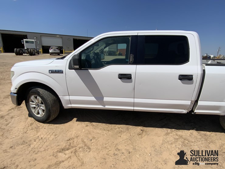 2016-ford-f150-xlt-image-10