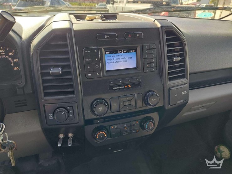 2018-ford-f150-image-27