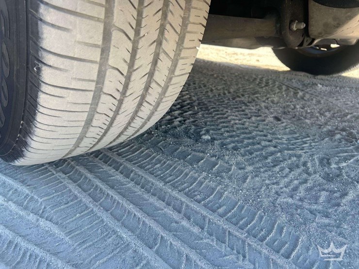 2018-chevrolet-tahoe-image-32