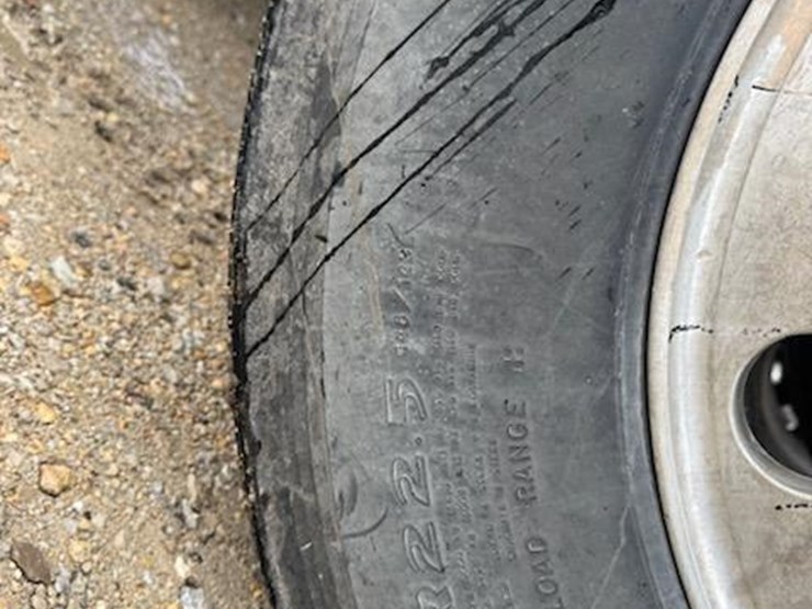 1995-international-9200i-image-20