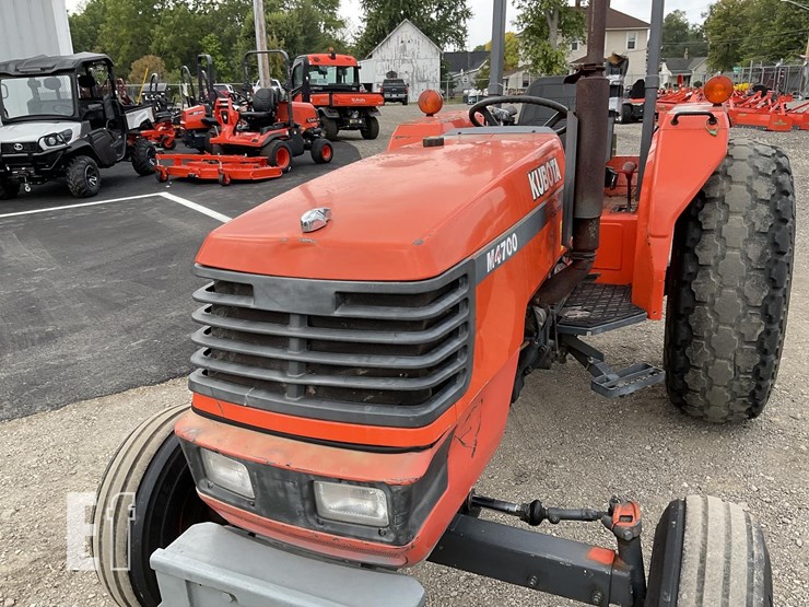 1997-kubota-m4700-image-11