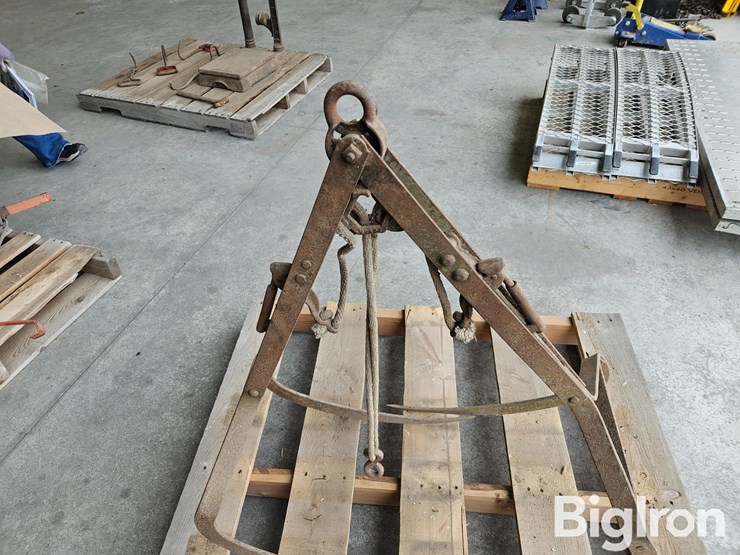 barn-hay-grapple-image-11