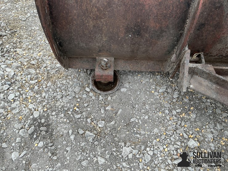 western-6’-skid-steer-mounted-snow-plow-image-13