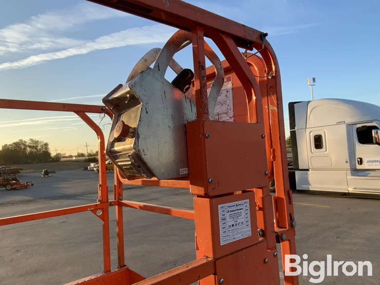 2017-snorkel-s4726e-image-14