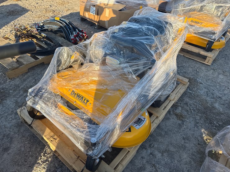 #23-•-unused-dewalt-dw33-walk-behind-zero-turn-mower-inv#32773-image-2