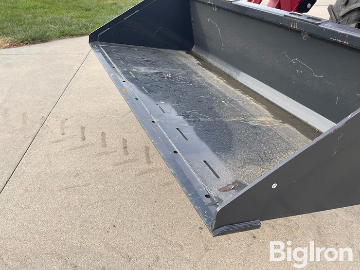 2013-case-ih-farmall-105c-image-9