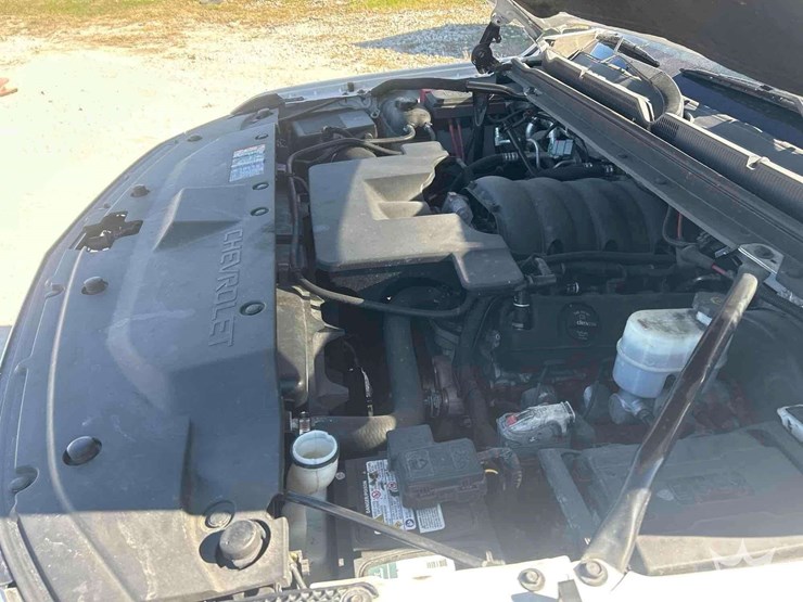 2018-chevrolet-tahoe-image-7