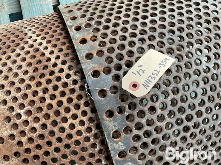 new-holland-352-image-9