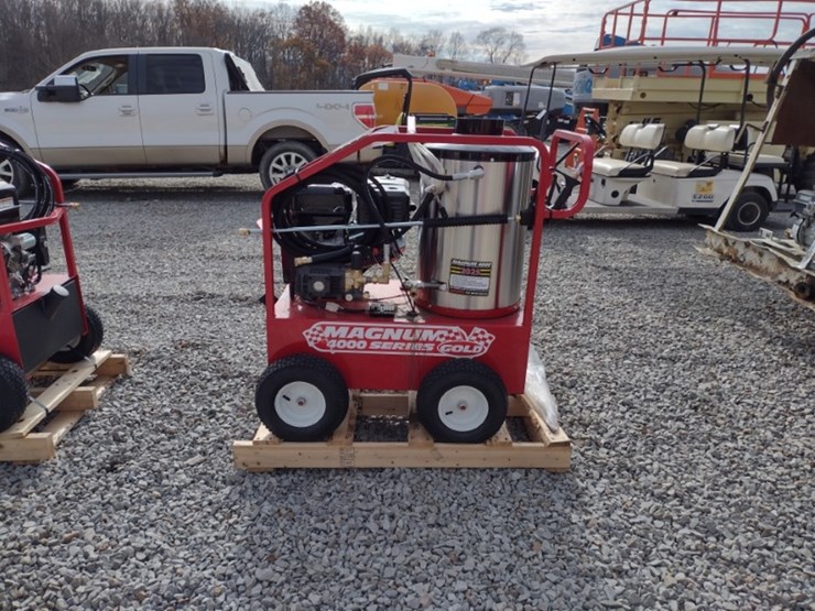 magnum-gold-pressure-washer-(qea-5591)-image-1