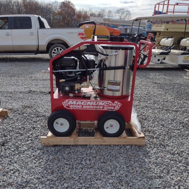 Magnum Gold Pressure Washer (QEA 5591)