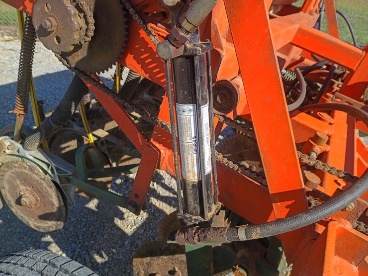 #22170-•-7ft-tye-no-till-drill-image-15