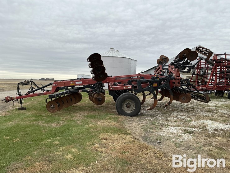 case-ih-870-ecolo-tiger-ripper-image-8