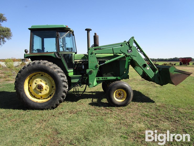 1982-john-deere-4440-image-4