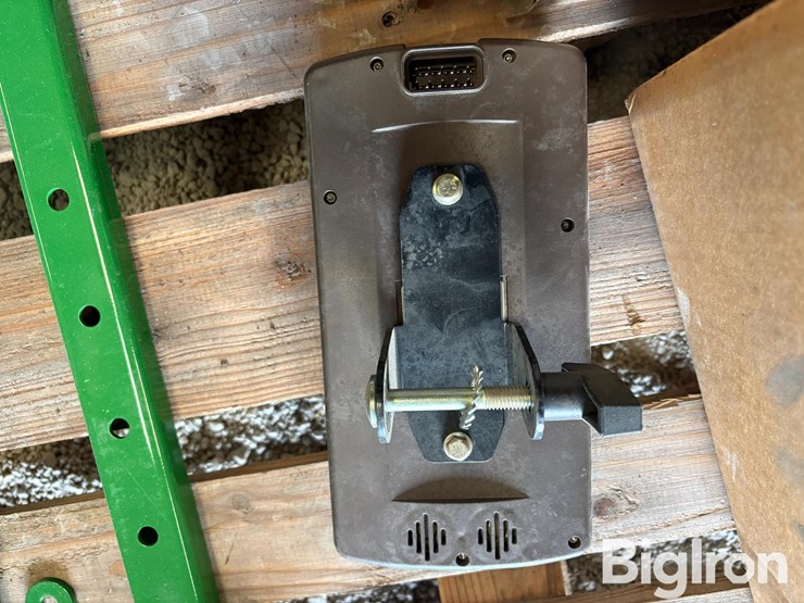 pallet-of-farm-support-image-11