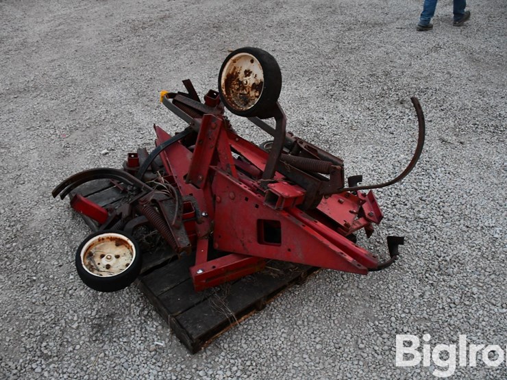 international-183-image-7