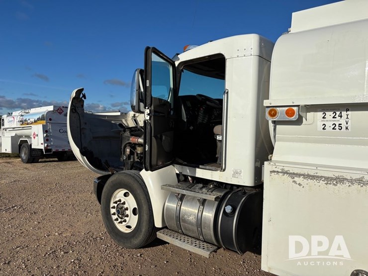 2013-unit-70-image-67