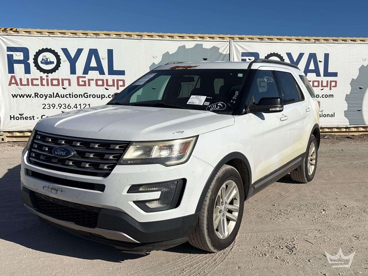 2017-ford-explorer-image-1