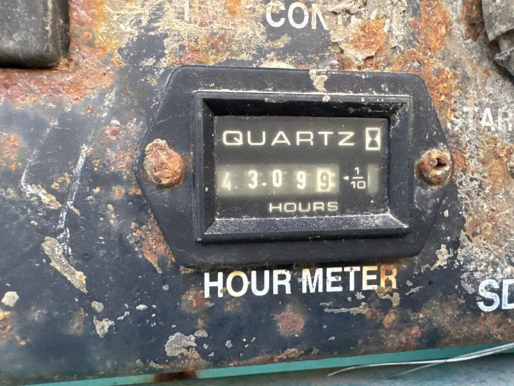 #4295-•-multiquip-sdw-225ss-welder-image-17