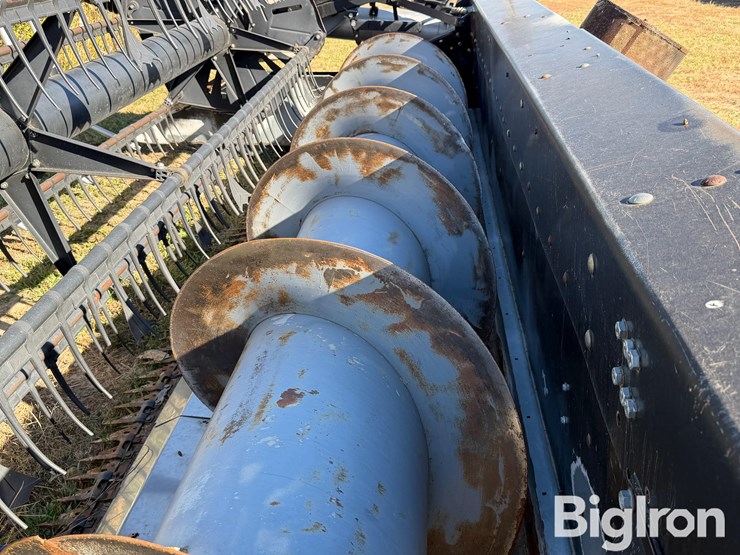 2001-gleaner-800-image-12