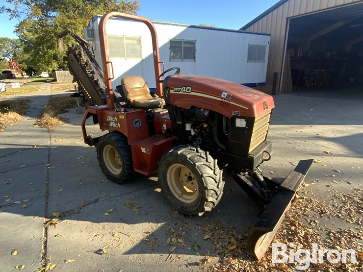 2006-ditch-witch-rt40-image-3