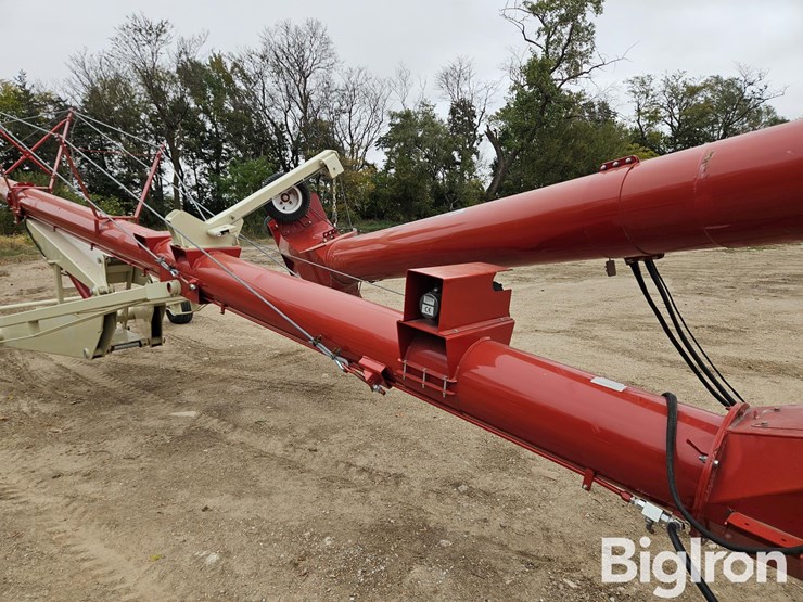 2019-buhler-farm-king-1370-image-15