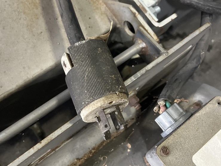 springland-grain-bin-power-sweep-floor-auger-image-10