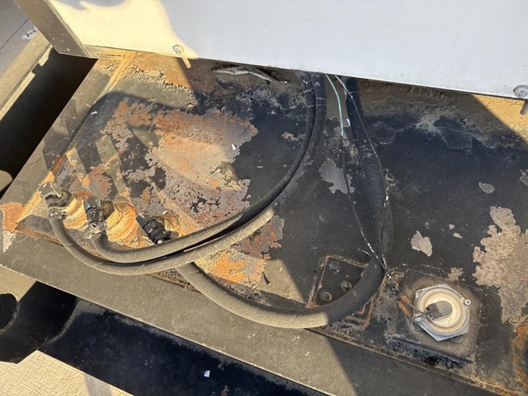 #1472-•-whisperwatt-dca-100ssvu-towable-generator-image-13