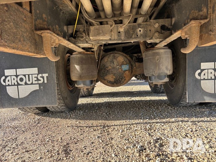 2013-unit-70-image-62