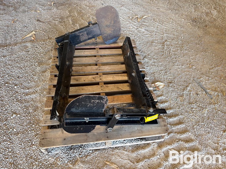 pallet-of-farm-support-image-2