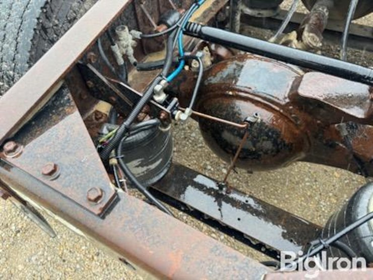 1995-international-9200i-image-17