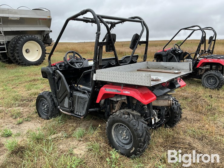 2015-pioneer-4x4-image-7