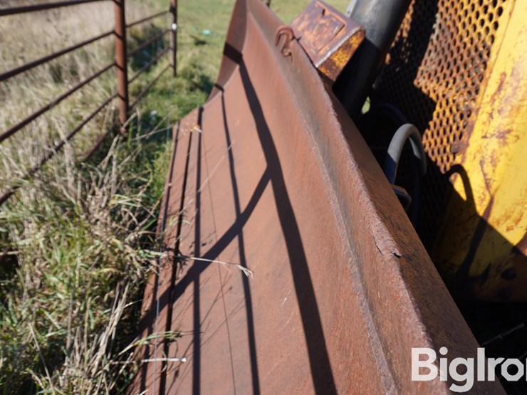 caterpillar-d6-image-19