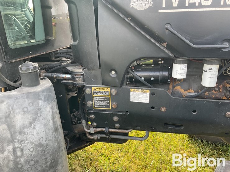 new-holland-tv140-image-19