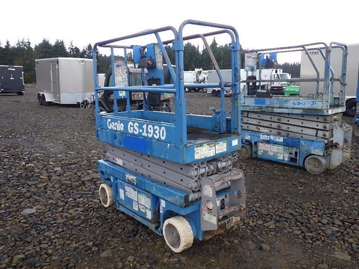 2000-genie-gs1930-image-3