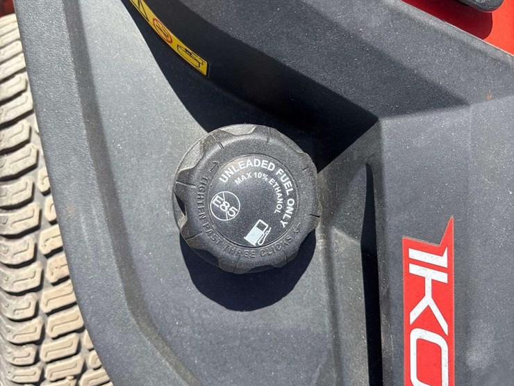 2018-ariens-riding-mower-image-13