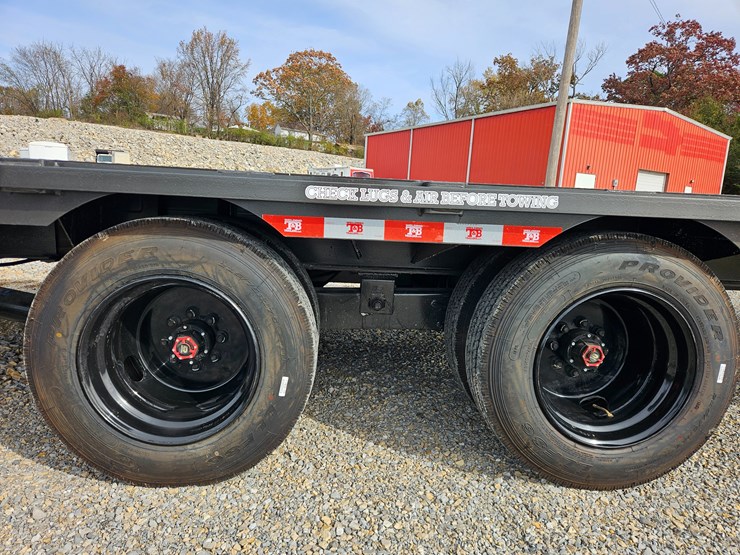 #22762-•-2025-ez-haul-32'-flatbed-trailer-image-29