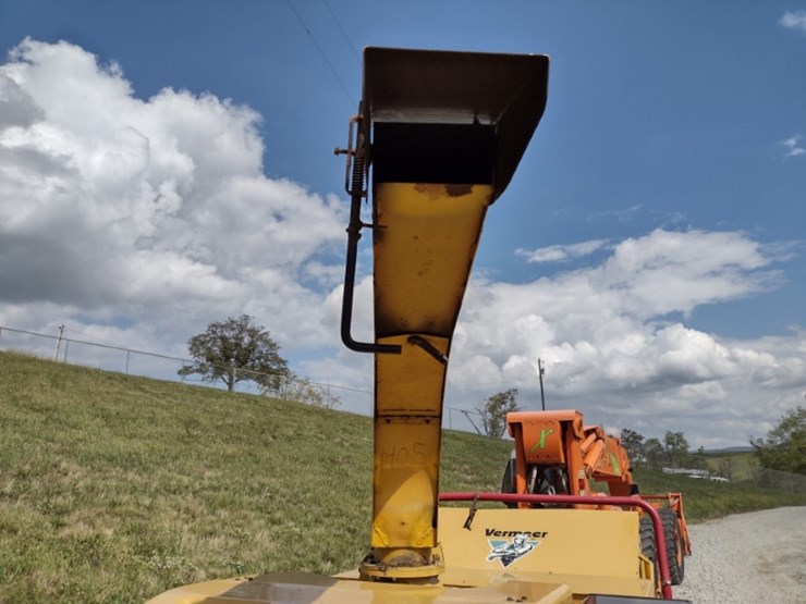 2004-vermeer-bc1400xl-image-11