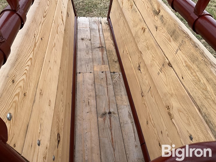 livestock-squeeze-chute-image-15