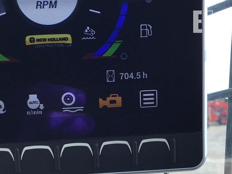 2023-new-holland-c345-image-17