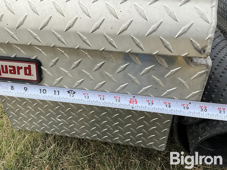 pickup-toolboxes-&-rubber-bed-mat-image-13