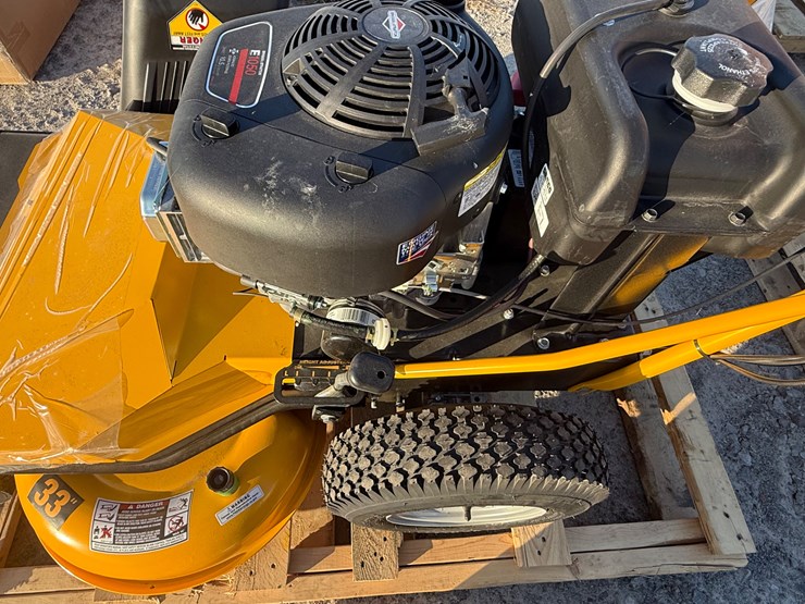 #22-•-unused-dewalt-dw33-walk-behind-zero-turn-mower-inv#32766-image-21