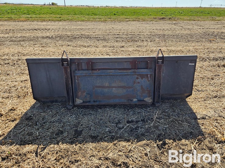 8'-loader-bucket-w/-skid-steer-mounting-plate-or-westendorf-loader-mounts-image-6