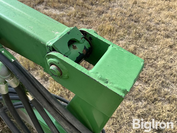 john-deere-4320-image-17