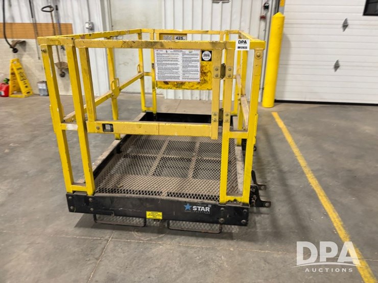 star-man-basket-(dr12633)-image-2