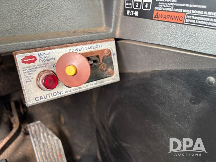 2000-mack-truck-(dr12562-unit-a59)-image-55