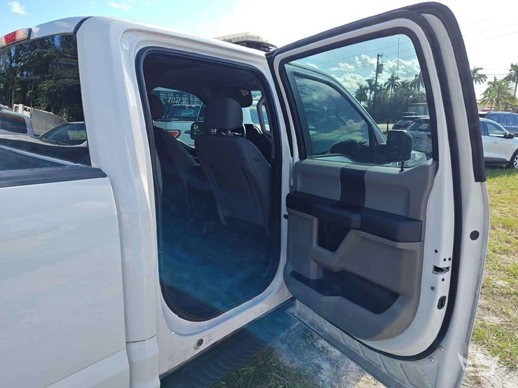 2018-ford-f150-image-7