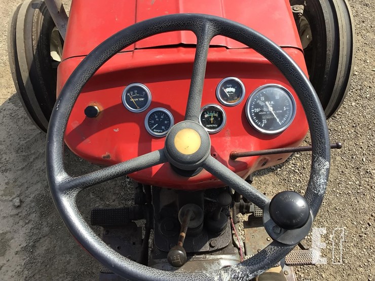 1973-massey-ferguson-135-image-13